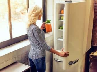 Как без проблем перевезти холодильник